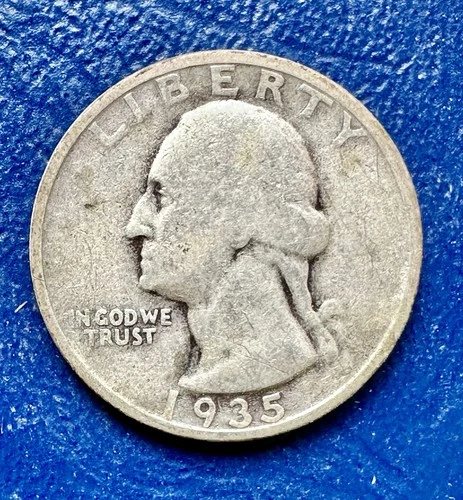 1935-D Washington Quarter. 90% Silver. Fine Condition. Charity Auction.