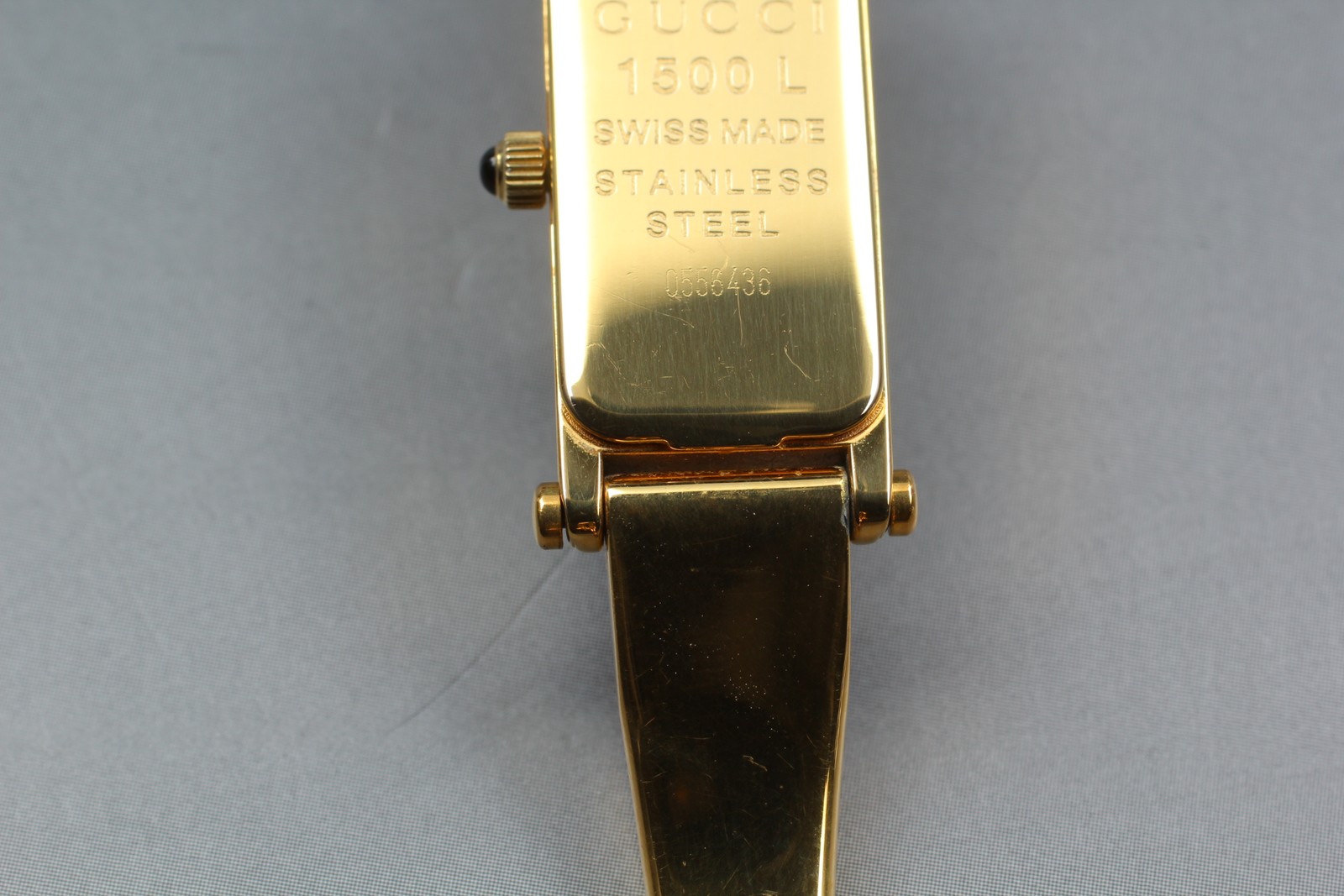 Vintage [Exc+5] Gucci 1500L Gold Dial Elegant Qz Ladies Bangle Watch From JAPAN thumbnail 9