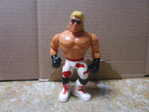 HASBRO WWF  SHAWN MICHAELS  FIGURE. NICE LOOKING A...