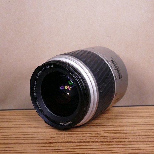 Minolta 28-100mm f/3.5-5.6 D AF Macro Zoom Lens - See Description - Picture 3 of 5