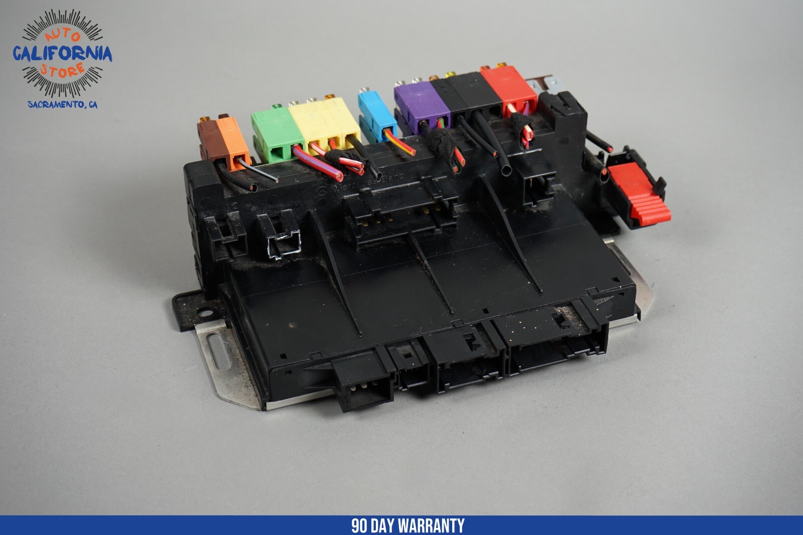 03-12 Mercedes R230 SL55 AMG SL550 SL500 Rear SAM Fuse Box Relay Module OEM