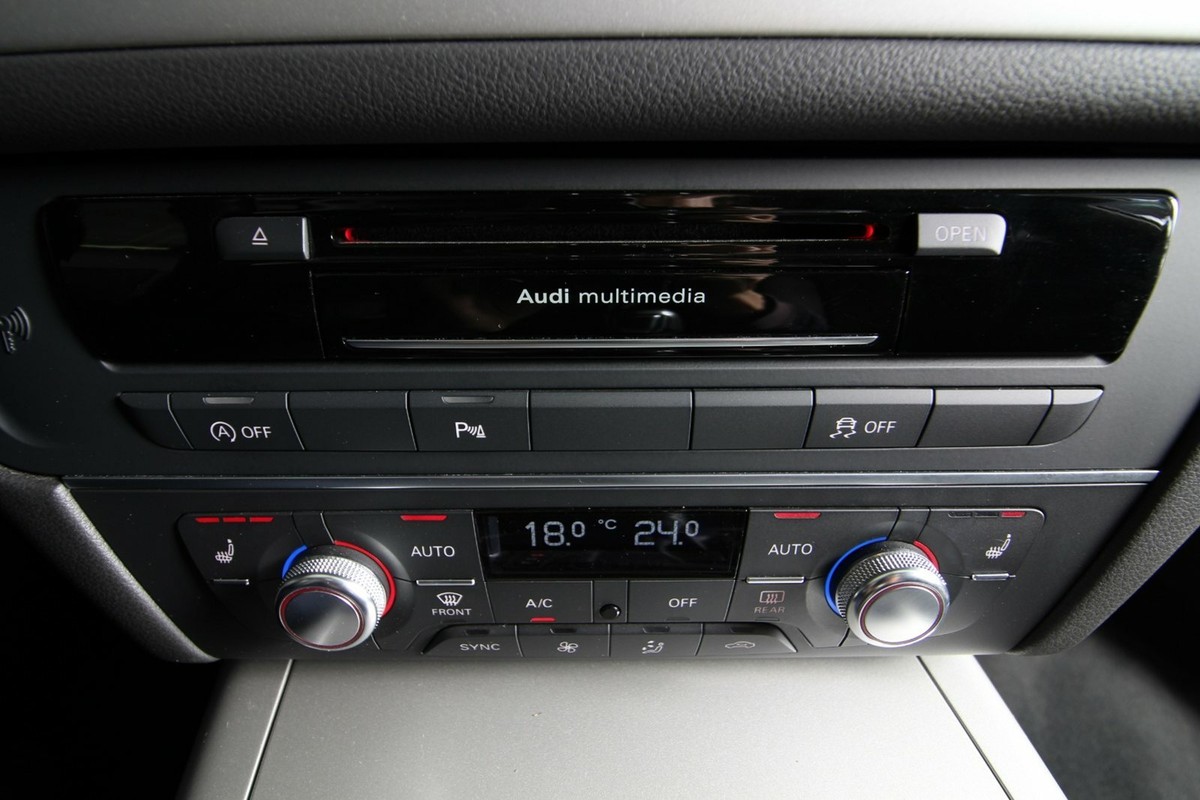 Audi A6 3,0 TDi 218 Avant S-tr. Van