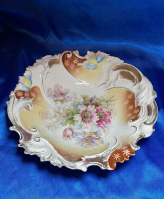 Antique Bavarian German Porcelain Bowl scalloped raised edges, gold Trim 10.5'' D