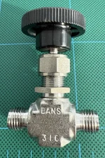 Swagelok SS-1RS4 Stainless Steel Integral Bonnet Needle Valve, 0.37 Cv, 1/4 in.