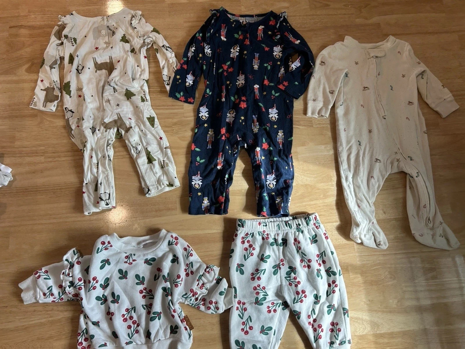 Holiday Baby Clothes 6 Mo
