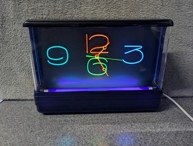 VINTAGE NUON KLOCKS RETRO NEON CLOCK (1988) BLACKLIGHT - WITH ORIGINAL BOX
