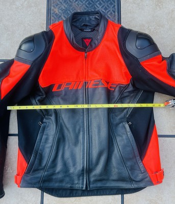 Dainese Men's Super Heavy Duty Leather Motorcycle Jacket Size 56