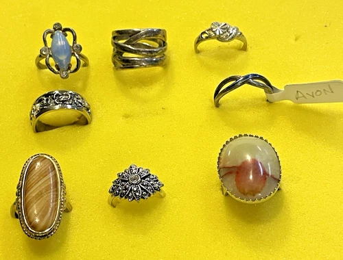 Mixed Lot 8  VTG Fashion Costume Jewelry Rings AVON, SOME ADJUSTABLE