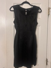 Banana Republic black 100% Silk elastic at waist shoulder detail pockets Sz 2