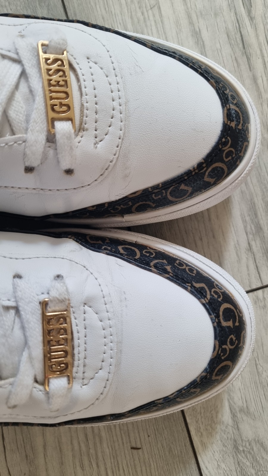 Guess Los Angeles White Gold Monogram Trainers Sneakers | UK 6.5 | EUR 39.5 image 3