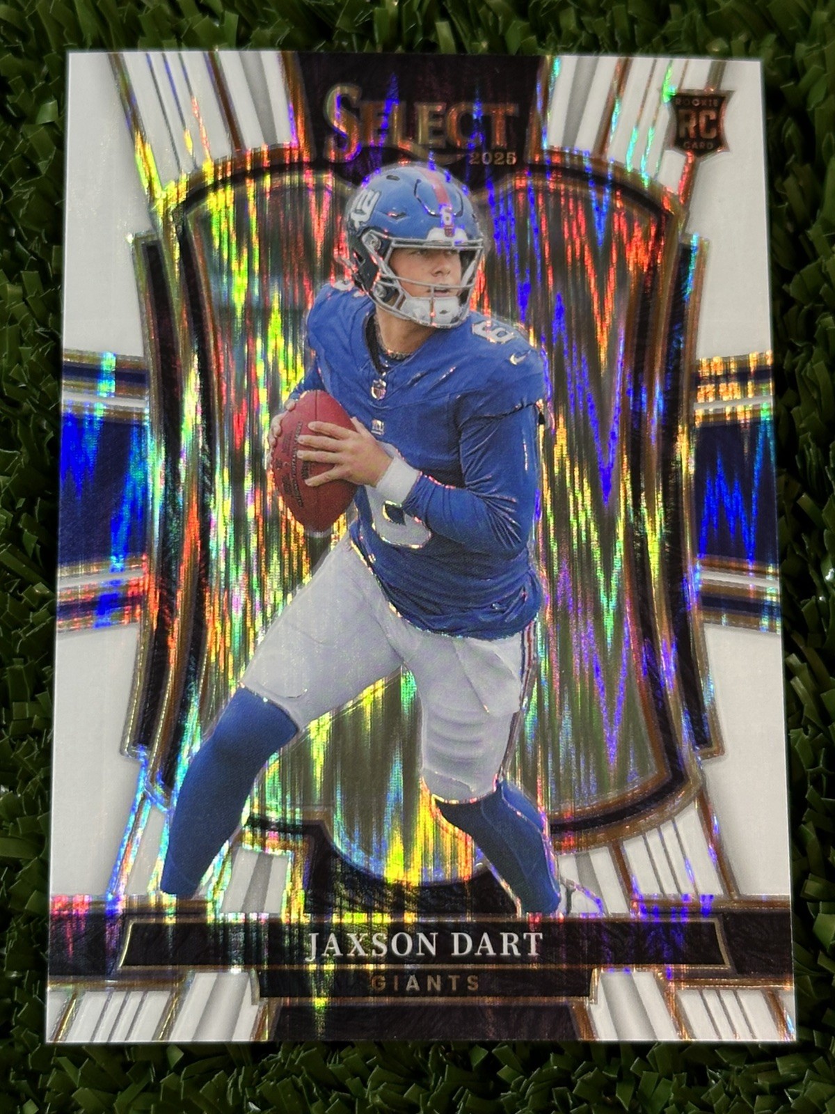 2025 Panini Select - Premier Level Jaxson Dart #193 White Shock Prizm /799 (RC)