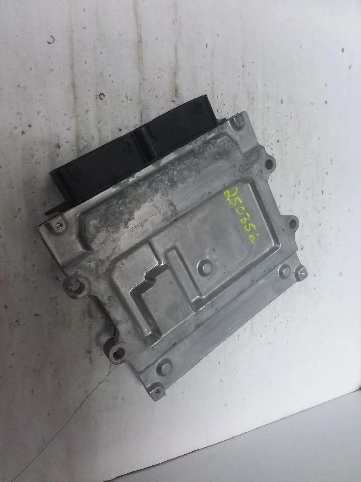 Módulo de control electrónico ECM del motor ID 36010394 compatible con 18-22 VOLVO XC90 32203480 Foto 3 de 4