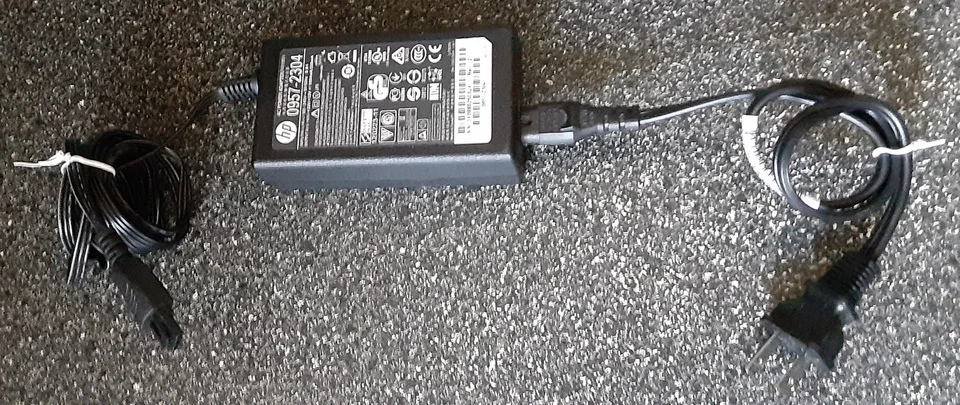 Adaptador de alimentação CA HP 0957-2304 testado - Imagem 3 de 4