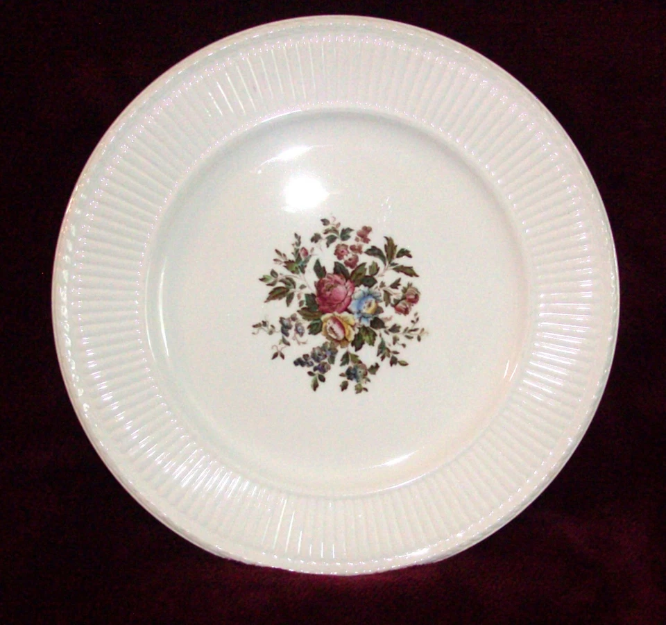 CONWAY by Wedgwood 3 PRATOS DE SOBREMESA 6 3/8" PÃO LANCHE Feito na Inglaterra Vintage - Imagem 2 de 4