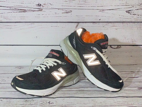 5.5 B Men Black Leather Running Shoes 