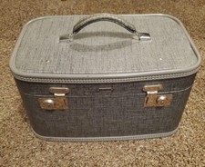 TRAIN CASE MAKEUP COSMETIC RARE VINTAGE GRAY SILVER LUGGAGE SUITCASE MIRROR