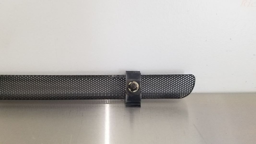 1990 FERRARI TESTAROSSA REAR DECKLID ENGINE COVER GRILLE LEFT DRIVER