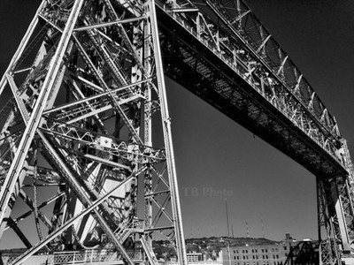 Limited Edition Original 8x10 B/W Photo: Lift Bridge - Duluth, MN