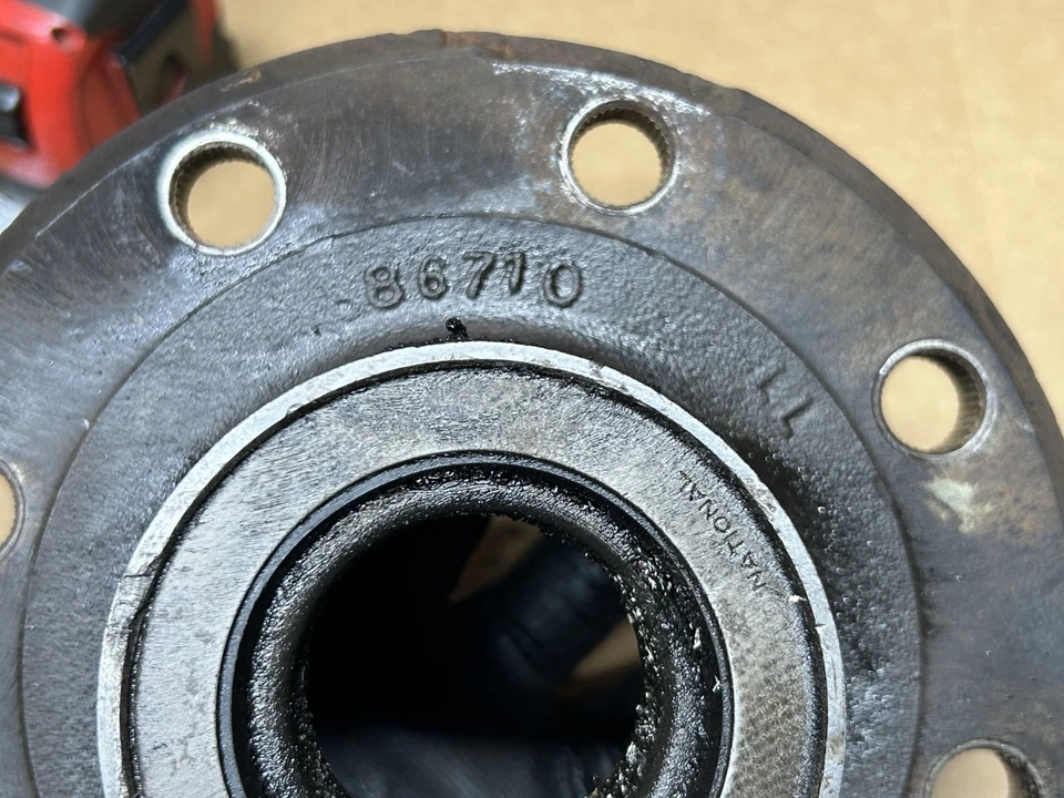 61-68 Dodge W200 D250 4x4 - Dana 44 bola cerrada ranura externa buje delantero 86710 Foto 4 de 4