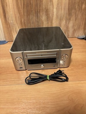 marantz M-CR611-FN Network CD Receiver AirPlay Bluetooth