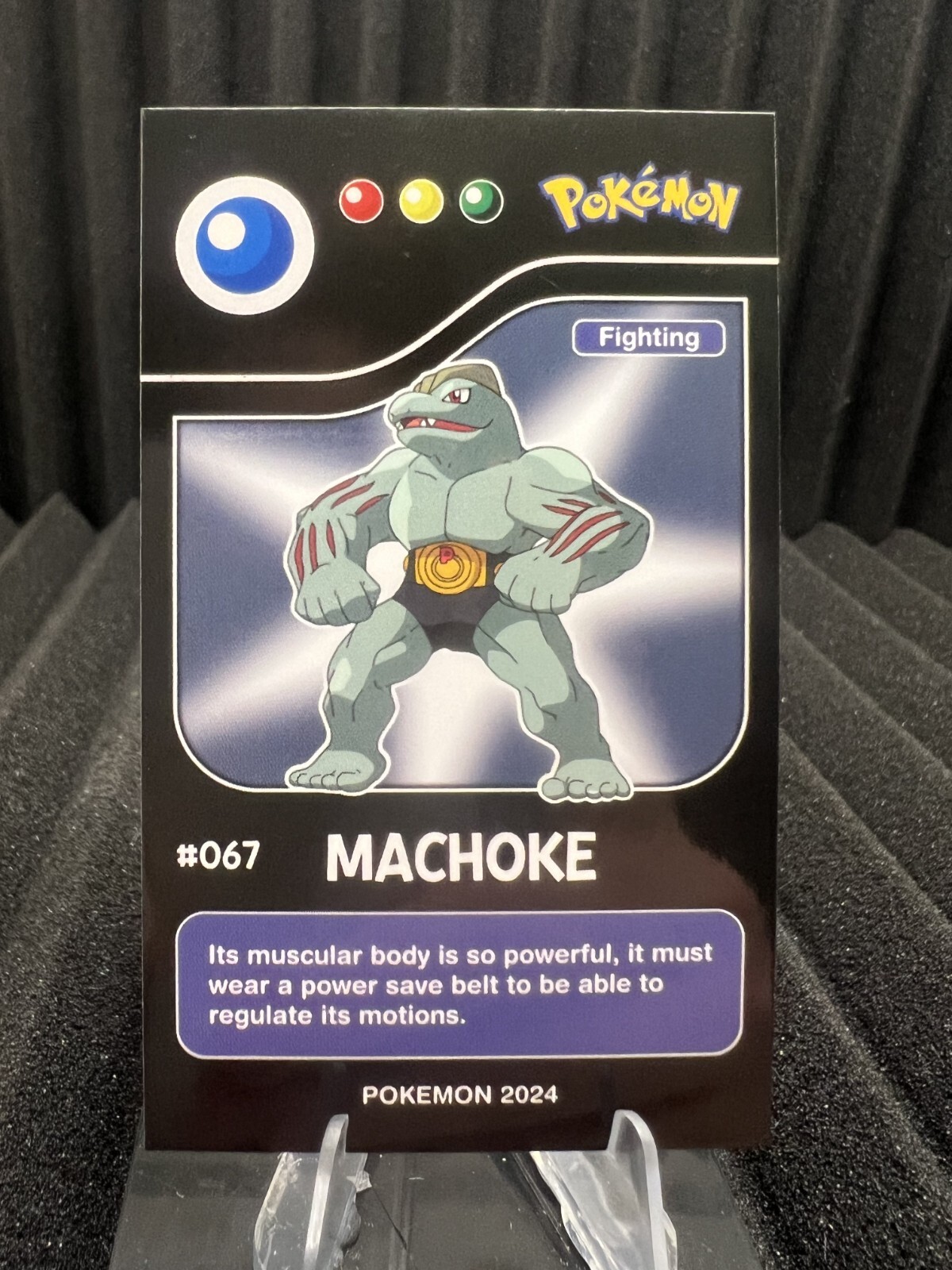 Machoke #67 - Pokedex Black Kanto 2024 - Pokemon Card NM