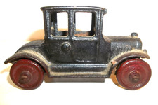 VTAGE ARCADE HUBLEY CAST IRON MODEL T 4" TOY CAR METAL WHEELS GREAT SHAPE T-3