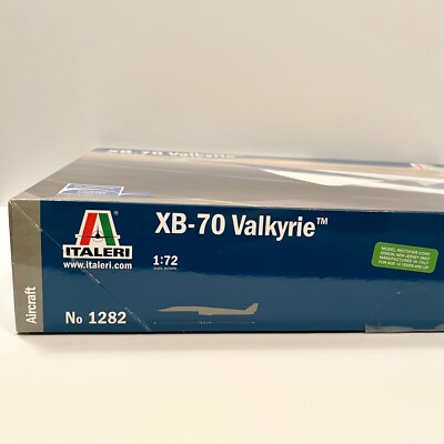 Italeri 1:72 North American XB-70A-1 Valkyrie Jet Bomber Model