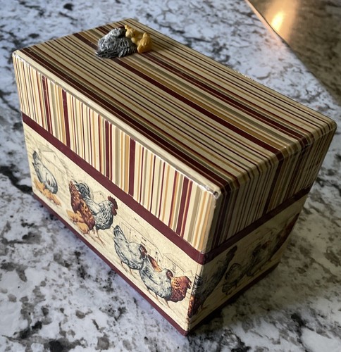 Vintage Paper Recipe Box with Chickens Farmhouse Design - Picture 2 of 5