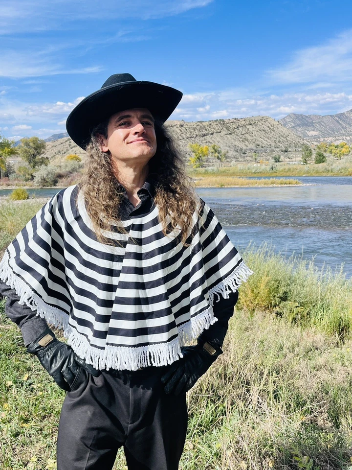 Poncho Mexicano Adulto Sarape Fiesta Mexicana Cinco de Mayo Disfraz Halloween Foto 3 de 4