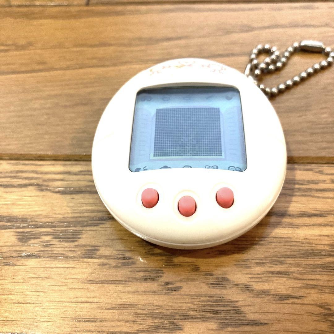 tamagotchi Bandai Tamagotchi, The Time-Consumer Mobile Game, White