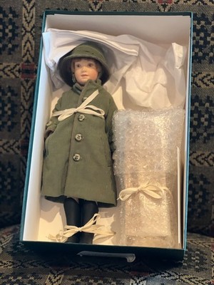 R JOHN WRIGHT'S  '' WINTERTIME CHRISTOPHER ROBIN FAO SCHWARZ EXCLUSIVE -