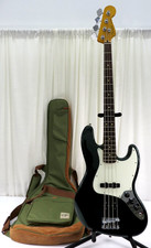 2025 Fender Player II Jazz Bass British Racin...