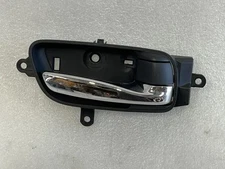 2016 2017 2018 2019 2020 NISSAN PATHFINDER RIGHT FRONT INTERIOR DOOR HANDLE