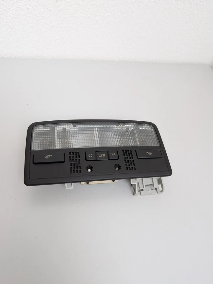 Lampada luce interna nera Passat W8 Golf 4 Bora 3B7947105 3BD947105 - Immagine 4 di 4