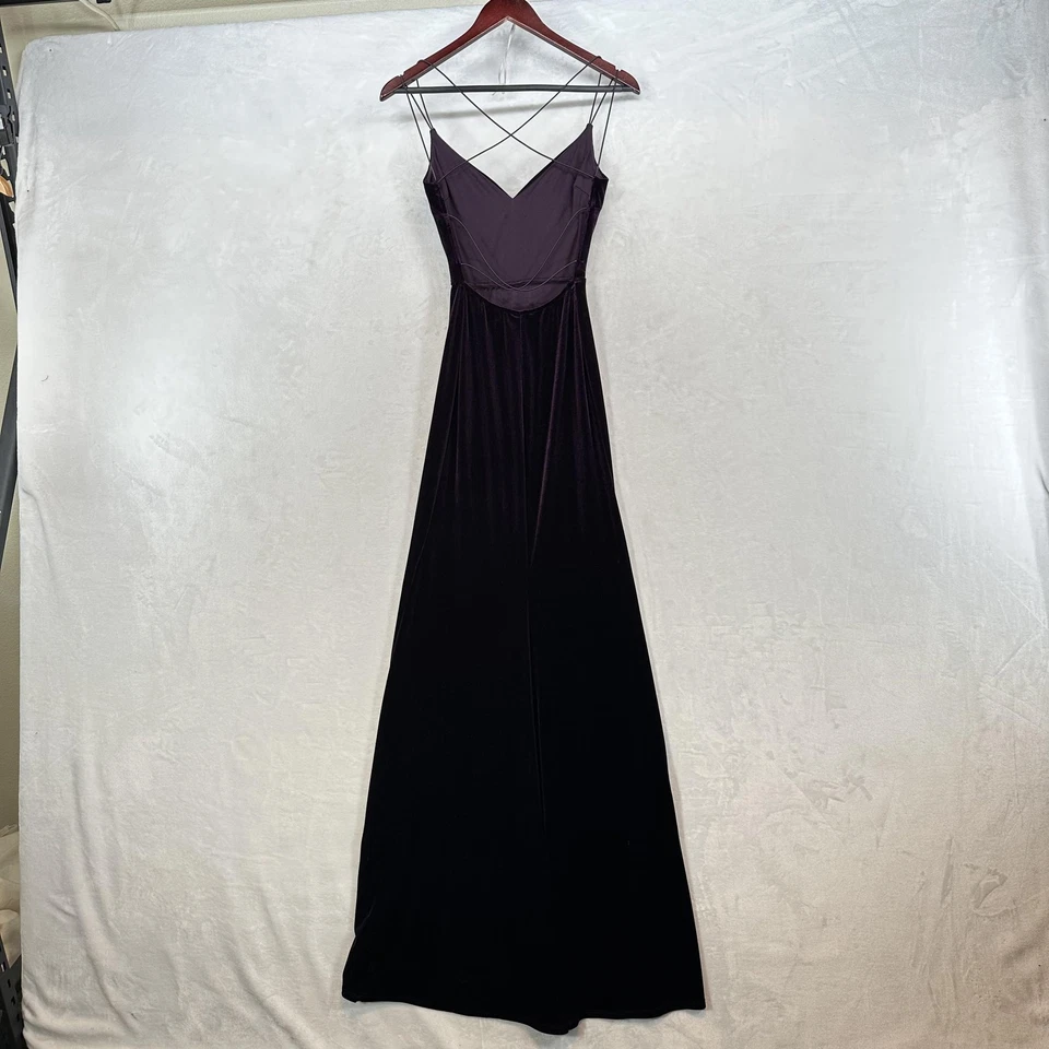 Vestido Bisou Bisou Para Mujer XS Púrpura Terciopelo Maxi Largo Formal Sin Cordones Tirantes Foto 3 de 4