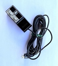 Vintage Kodak Carousel 35mm Slide Projector Wired Remote 5 Pin w/ Focus Control