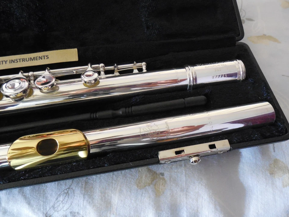 Flauta Communhardt 3SB plata maciza agujero abierto pie B reacondicionada lista para jugar Foto 4 de 4