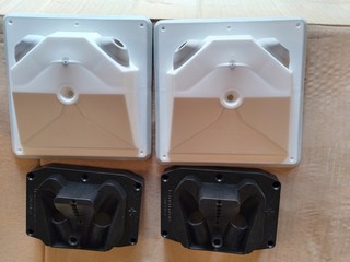 Manthorpe GRS DUO Twin Plate Radiator Pipe Guide & Seal 10mm