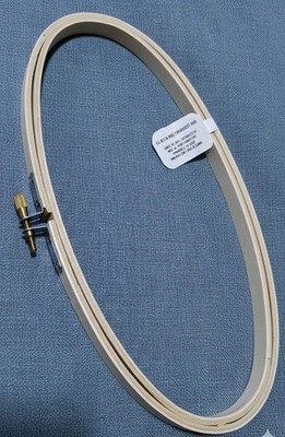 Lot of 10 Oval Wood Embroidery Hoops Darice New 5.5x9 Steel Screw Tension Bulk