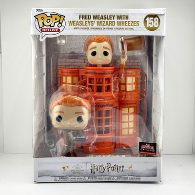 Funko Pop! Deluxe: Harry Potter-Fred Weasley Weasleys' Wizard Wheezes #158 OPEN