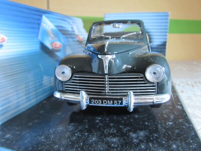 Solido Prestige 8156 – Peugeot 203 Découvrable 1954 – Échelle 1/18 – Gris – Neuf