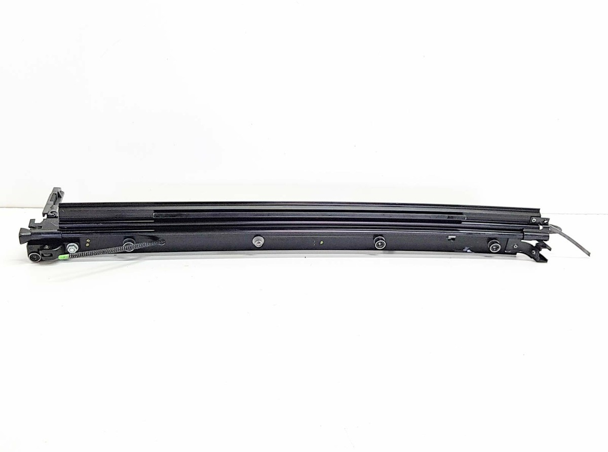 NEW MERCEDES-BENZ C W205 LEFT SLIDING ROOF MECHANICS GUIDE