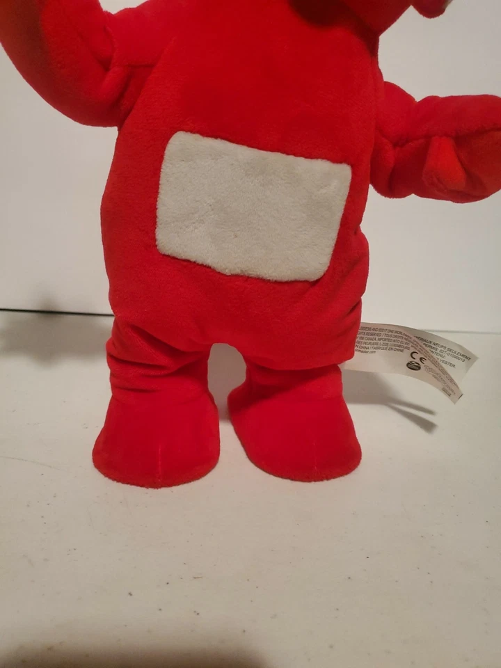 Difícil de encontrar 2017 Spin Master Sun Holding Talking Moving Dancing Teletubbie Po Peluche rojo Foto 4 de 4