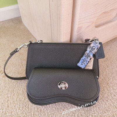 NWT Coach Wavy Double Pouch Bag In Coachtopia Leather-Black CT381