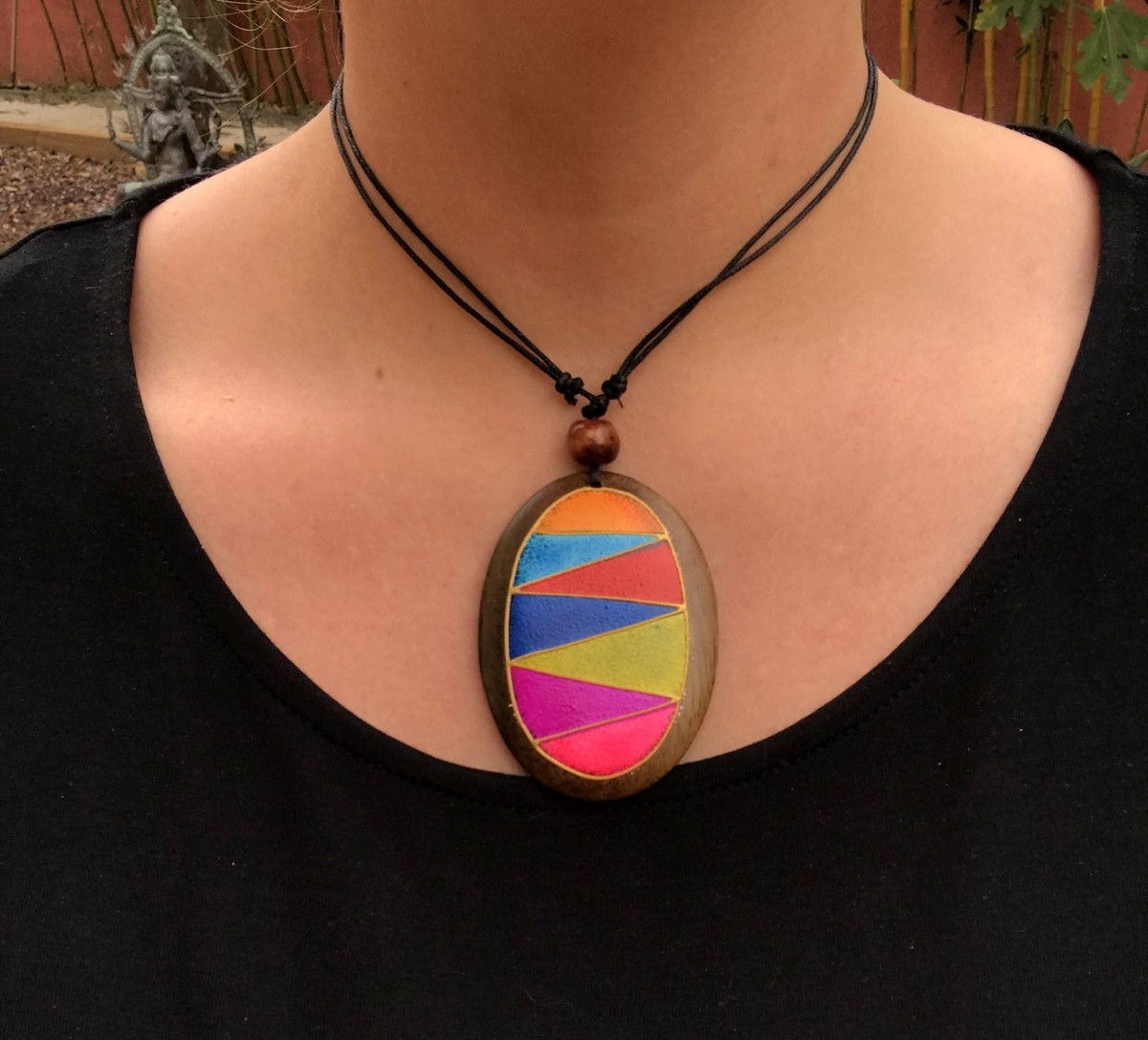 Collier Artisanal En Bois Peint Multicolore - Style Ethnique Bali - Longueur Mi-longue - Unisexe