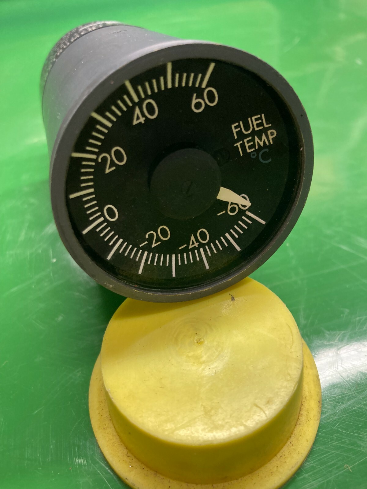 Boeing 747 Aircraft Fuel Temperature Indicator P/n 260519 for sale