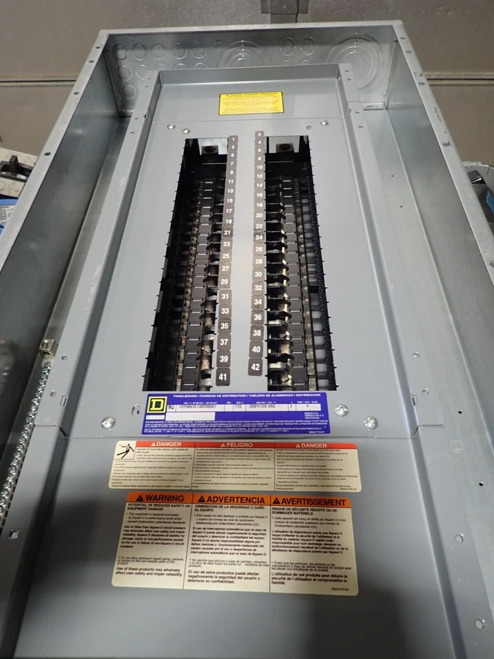 Square D NQ Panelboard 110 amp Main Lug 208v 3 Phase 42c Indoor P707 - Image 2 of 4