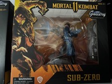 Diamond Select Toys Sub-Zero Mortal Kombat Ga...