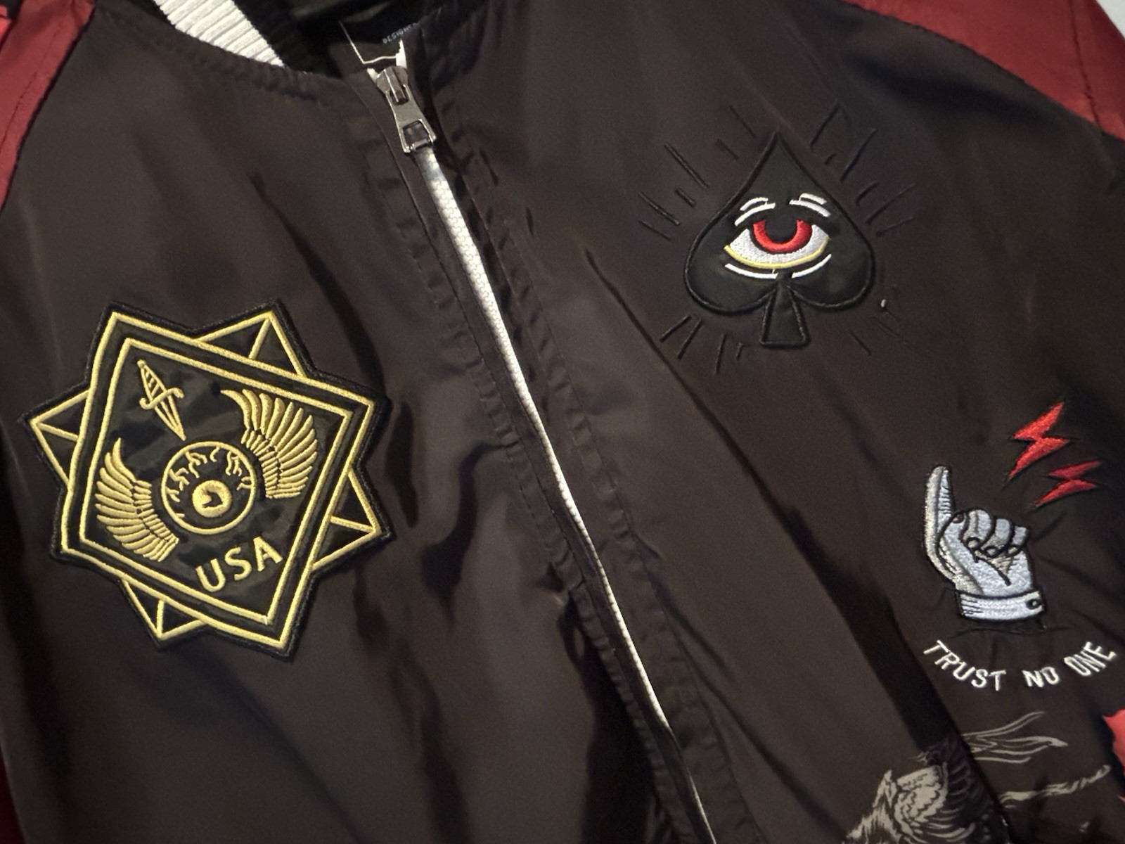 Reason Patchwork Bomber Jacket “Trust No One” Siz… - image 5