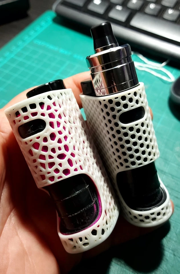 Cover Stampate In Resina 3D Per Pico Squeeze Eleaf - Immagine 2 di 4